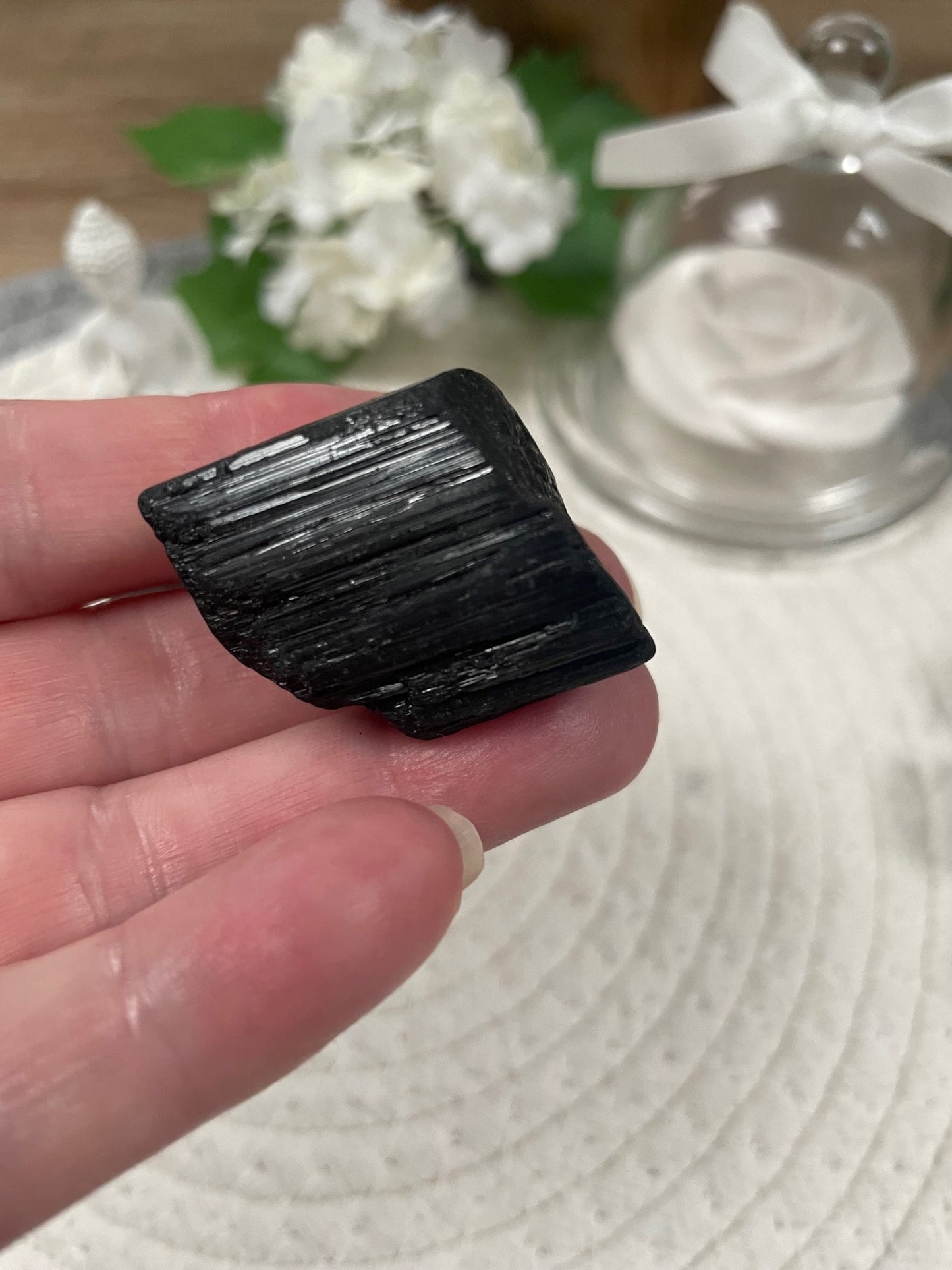 black tourmaline protective crystal med-7