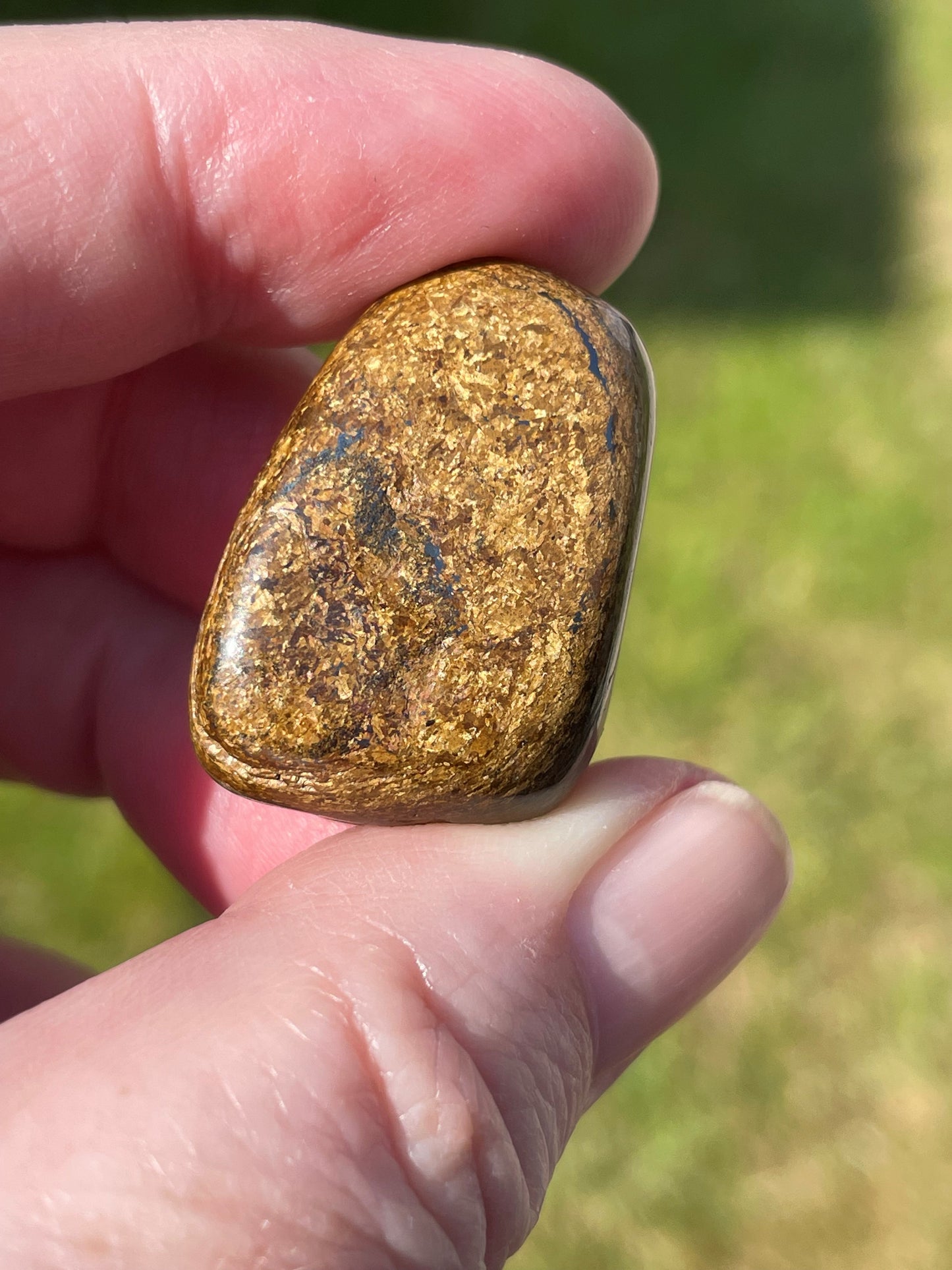 bronzite tumble stone crystal 6