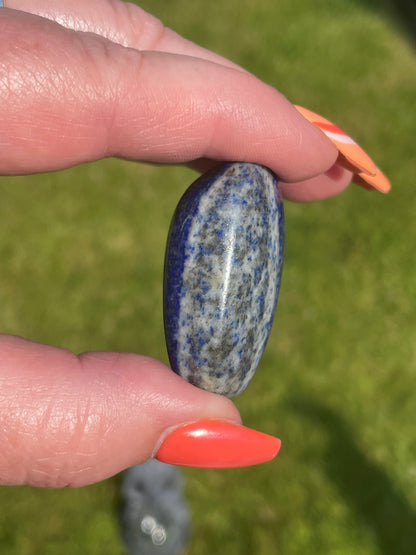 lapis lazuli tumble stone crystal 4